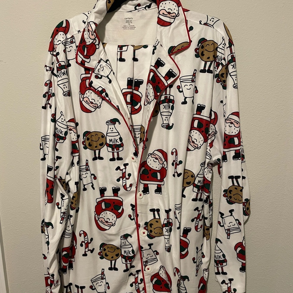 Men’s XXL Carters Festive Santa and Cookie Pajama Set Only Worn 15 Minutes